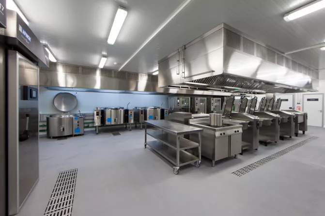 Cocina central de Serunion en Madrid Thumbnail