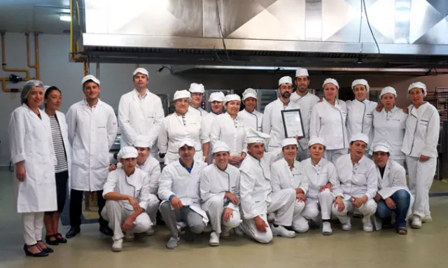 serunion-cocina-central-vigo-certificacion-iso